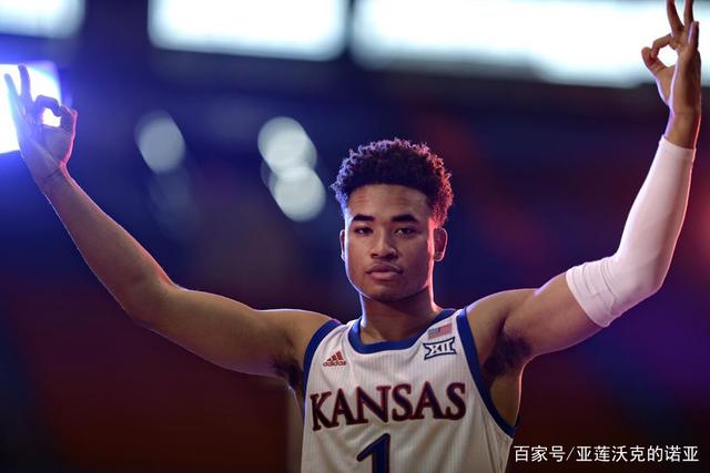 7月3日看点：北京时间19点35分！中国男足在7月3日主场3比2绝杀来访的日本队